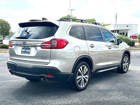 Used 2020 Subaru Ascent Limited w/ Technology Package AWD/4WD image 8