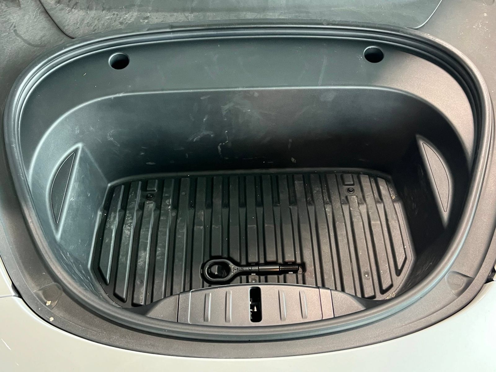 Used 2021 Tesla Model 3 Standard Range Plus RWD image 9