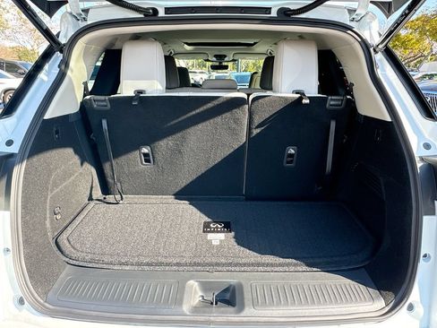 Certified 2026 INFINITI QX60 Luxe w/ Cargo Package FWD image 29