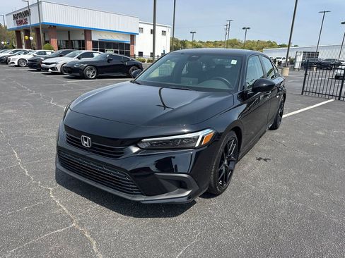 Used 2024 Honda Civic Sport image 2