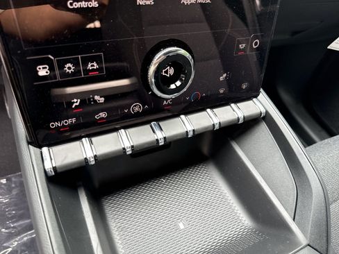 New 2027 GMC Terrain Elevation w/ Black Edition AWD/4WD image 14
