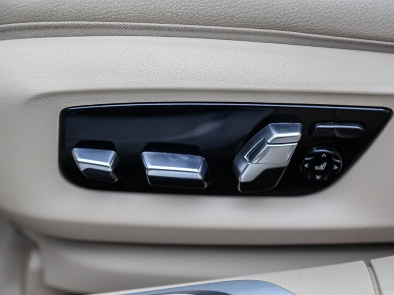 Used 2020 BMW 740i RWD image 31