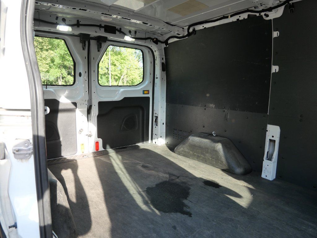 Used 2015 Ford Transit 250 130 Low Roof w/ Interior Upgrade Package RWD image 13