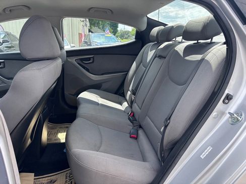 Used 2013 Hyundai Elantra GLS w/ Preferred Pkg FWD image 16
