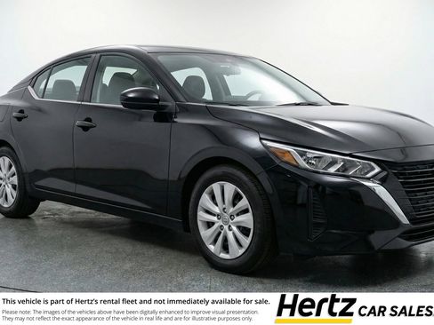 Used 2025 Nissan Sentra S FWD image 1