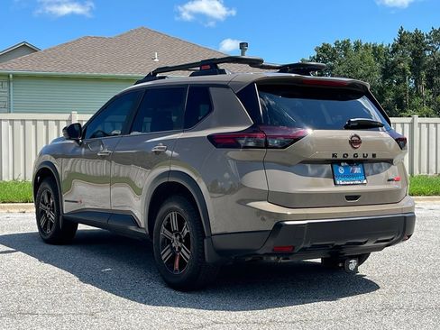 Used 2026 Nissan Rogue SV w/ Rock Creek Premium Package AWD/4WD image 4