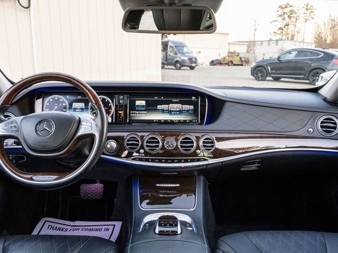 Used 2016 Mercedes-Benz Maybach S 600 Maybach S 600 image 19