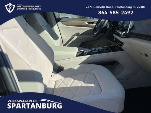 New 2026 Volkswagen Atlas SE image 8