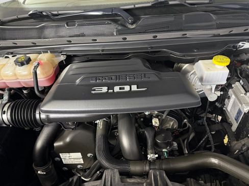 Used 2023 RAM 1500 Limited AWD/4WD image 37