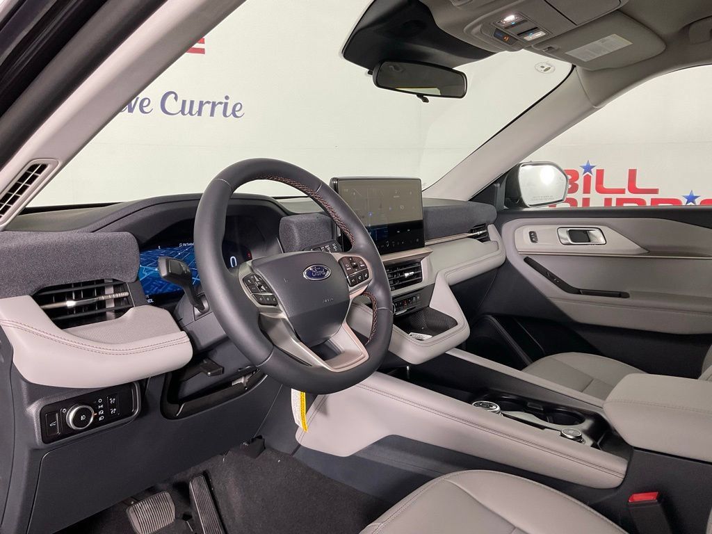 New 2026 Ford Explorer Active w/ Active Comfort Package RWD image 13