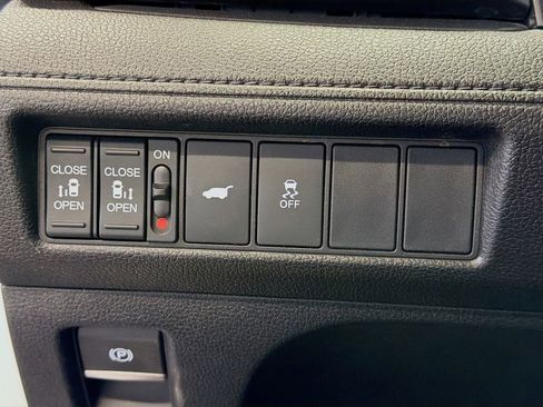 Used 2025 Honda Odyssey EX-L image 10
