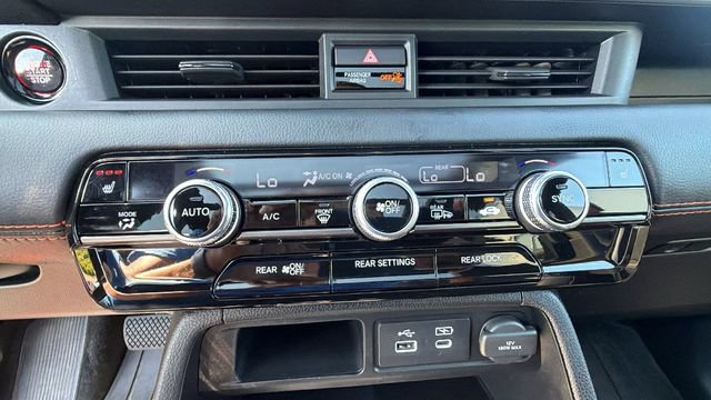 Used 2023 Honda Pilot TrailSport image 25