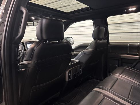 Used 2018 Ford F150 Raptor w/ Equipment Group 802A Luxury AWD/4WD image 23
