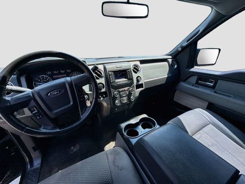 Used 2014 Ford F150 XLT w/ Equipment Group 302A Luxury AWD/4WD image 9