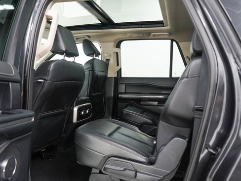 Used 2024 Ford Expedition Max XLT AWD/4WD image 19