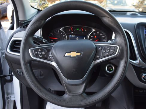 Used 2023 Chevrolet Equinox LS w/ LS Convenience Package image 13