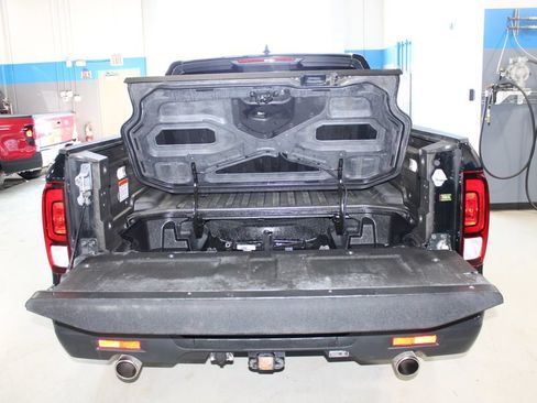 Used 2023 Honda Ridgeline Black Edition image 32