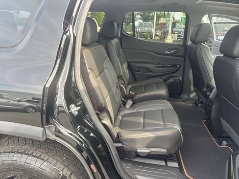 Used 2023 GMC Acadia AT4 w/ Technology Package AWD/4WD image 28