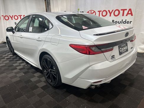 Used 2026 Toyota Camry XSE AWD/4WD image 5
