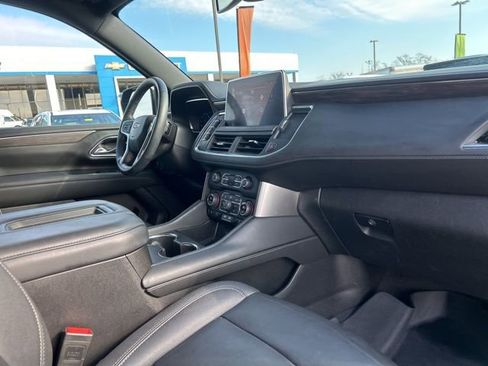Used 2024 Chevrolet Tahoe LT w/ Luxury Package image 35