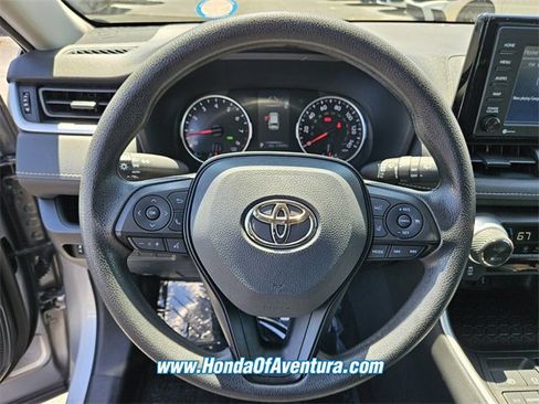 Used 2022 Toyota RAV4 XLE image 22