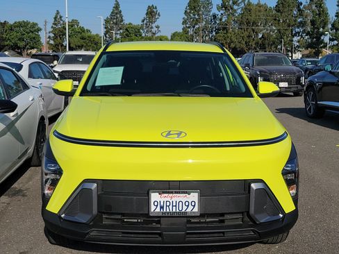 Certified 2025 Hyundai Kona SEL AWD/4WD image 7