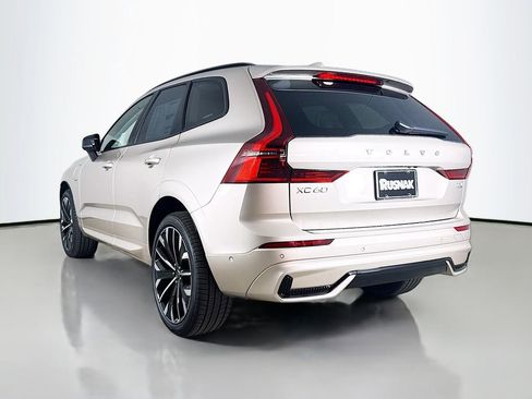 New 2026 Volvo XC60 T8 Ultra w/ Protection Package Premier AWD/4WD image 5
