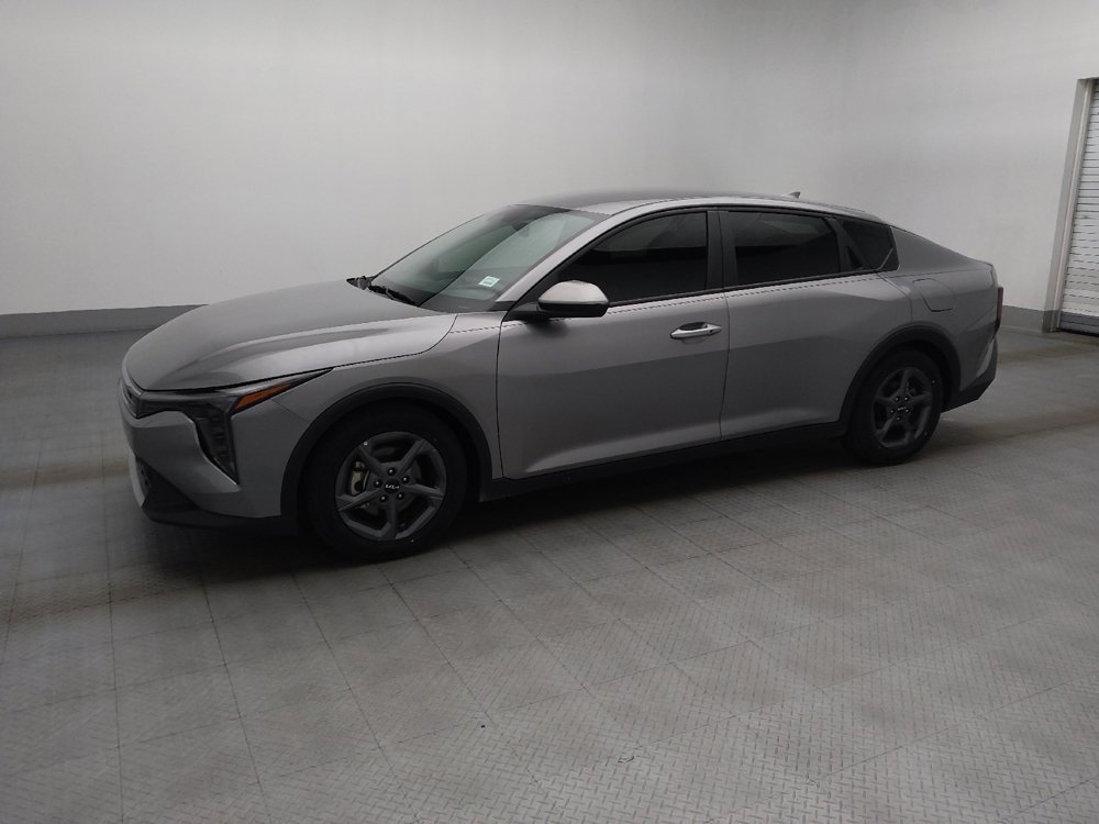 Used 2025 Kia K4 FWD image 2