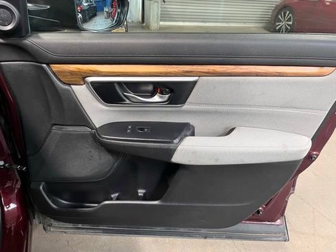Used 2019 Honda CR-V EX image 11