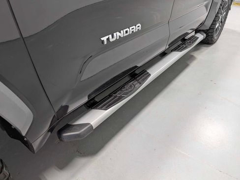 Used 2023 Toyota Tundra Limited image 11