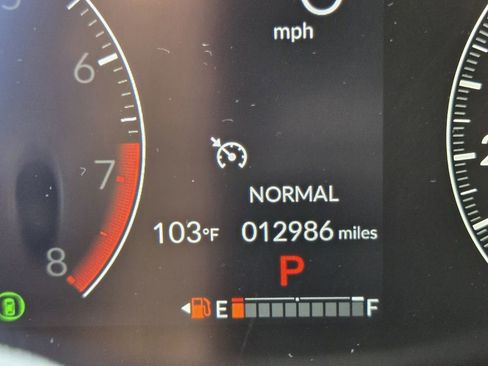 Used 2025 Honda HR-V Sport image 26