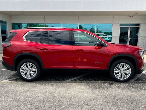 New 2026 GMC Acadia Elevation FWD image 3