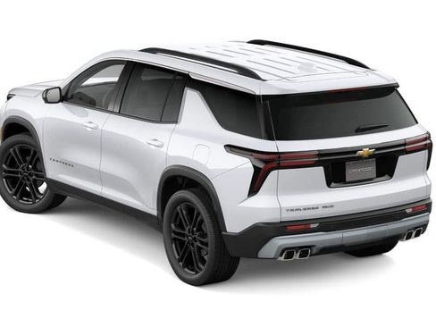 New 2027 Chevrolet Traverse LT w/ Driver Confidence Package AWD/4WD image 4