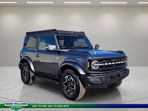 Certified 2023 Ford Bronco Outer Banks image 1