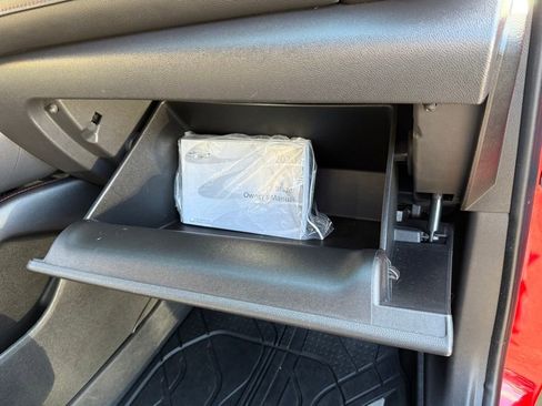 Used 2020 Chevrolet Blazer RS image 29