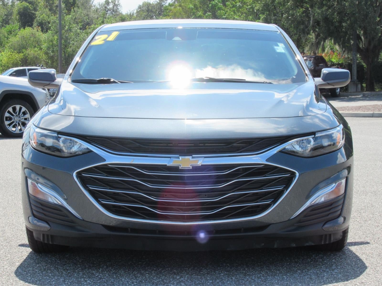 Used 2021 Chevrolet Malibu LS FWD image 3