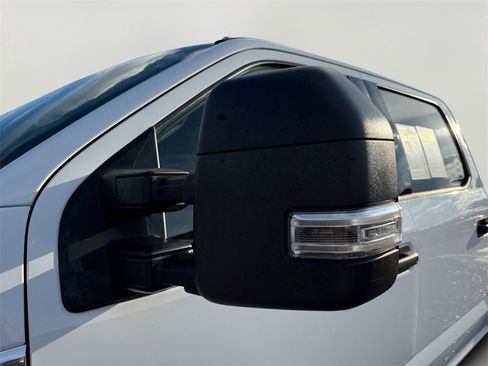 Used 2022 Ford F350 XLT image 11