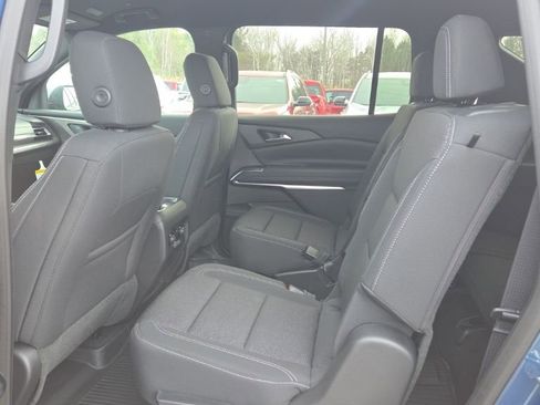 New 2026 Chevrolet Traverse LT w/ LPO, Floor Liner Package image 10