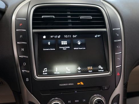 Used 2017 Lincoln MKX Reserve w/ Driver Assistance Package AWD/4WD image 35