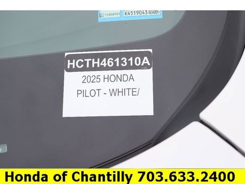 Certified 2025 Honda Pilot TrailSport image 36