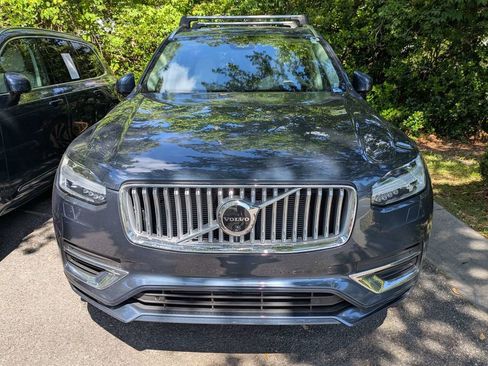 Used 2025 Volvo XC90 T8 Ultra w/ Protection Package Premier AWD/4WD image 5