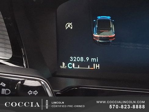 Used 2025 Lincoln Corsair AWD w/ Equipment Group 101A image 21