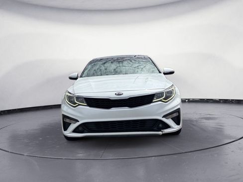 Used 2019 Kia Optima S w/ S Panoramic Sunroof Package FWD image 2