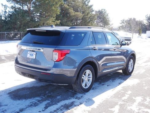 Certified 2022 Ford Explorer XLT w/ Class IV Trailer Tow Package image 5