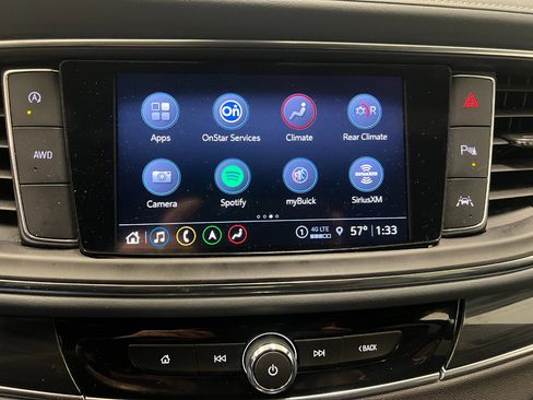 Used 2024 Buick Enclave Premium image 37