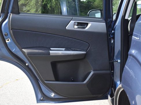 Used 2012 Subaru Forester 2.5X Premium w/ Popular Pkg 3 image 12