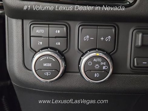 Used 2026 GMC Yukon XL Denali w/ Denali Reserve Package AWD/4WD image 38