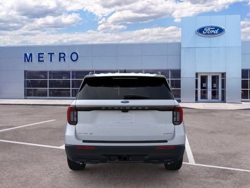 New 2026 Ford Explorer Active AWD/4WD image 6