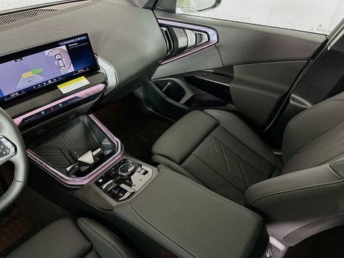 New 2026 BMW X3 xDrive30 w/ Premium Package image 30