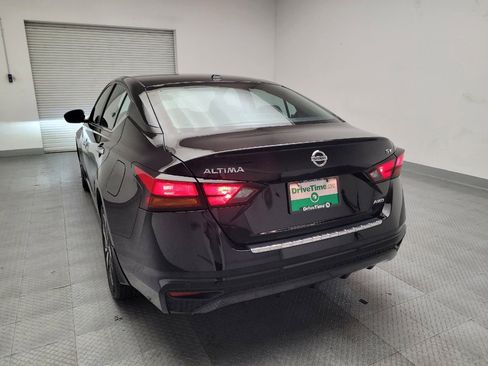 Used 2022 Nissan Altima 2.5 SV image 6